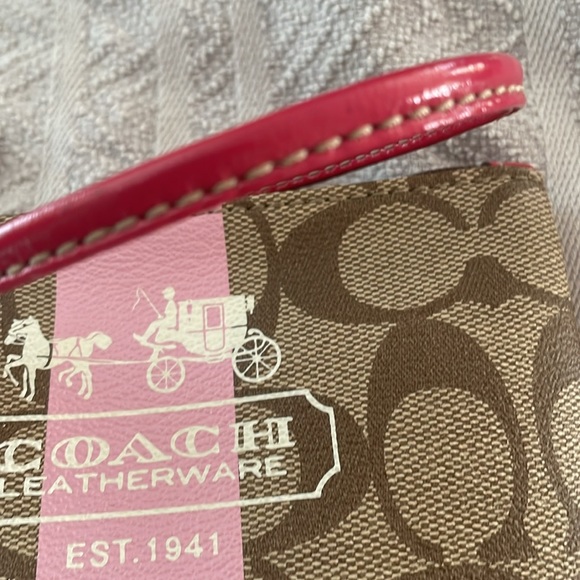 Like New Coach Signature Pink Logo Wristlet - Picture 2 of 6